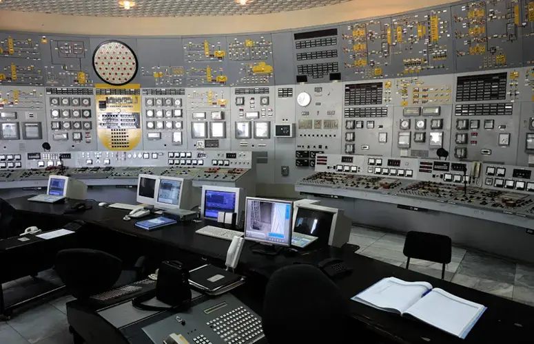 Inside the control room of the 'dead' Units 1 and 2 of the Kozloduy Nuclear Power Plant: most displays are dark. The reactors were shut down in 2003 and now there is no nuclear fuel in them. Image by Yovko Lambrev (CC BY 3.0). Bulgaria, 2009.