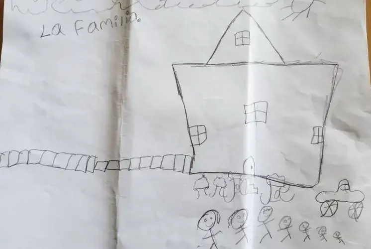 A drawing by Sandy's 8-year-old son, sent to his grandmother, Hilda, while he and his three siblings were detained at a migrant children's shelter. Image by Texas Tribune, Matamoros, 2018. 